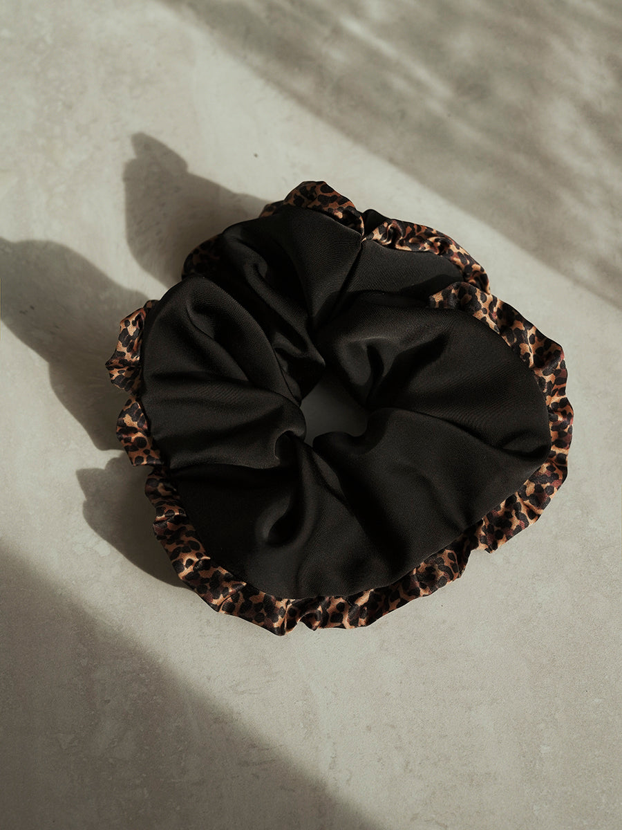 Chic Charm Leopard Scrunchie