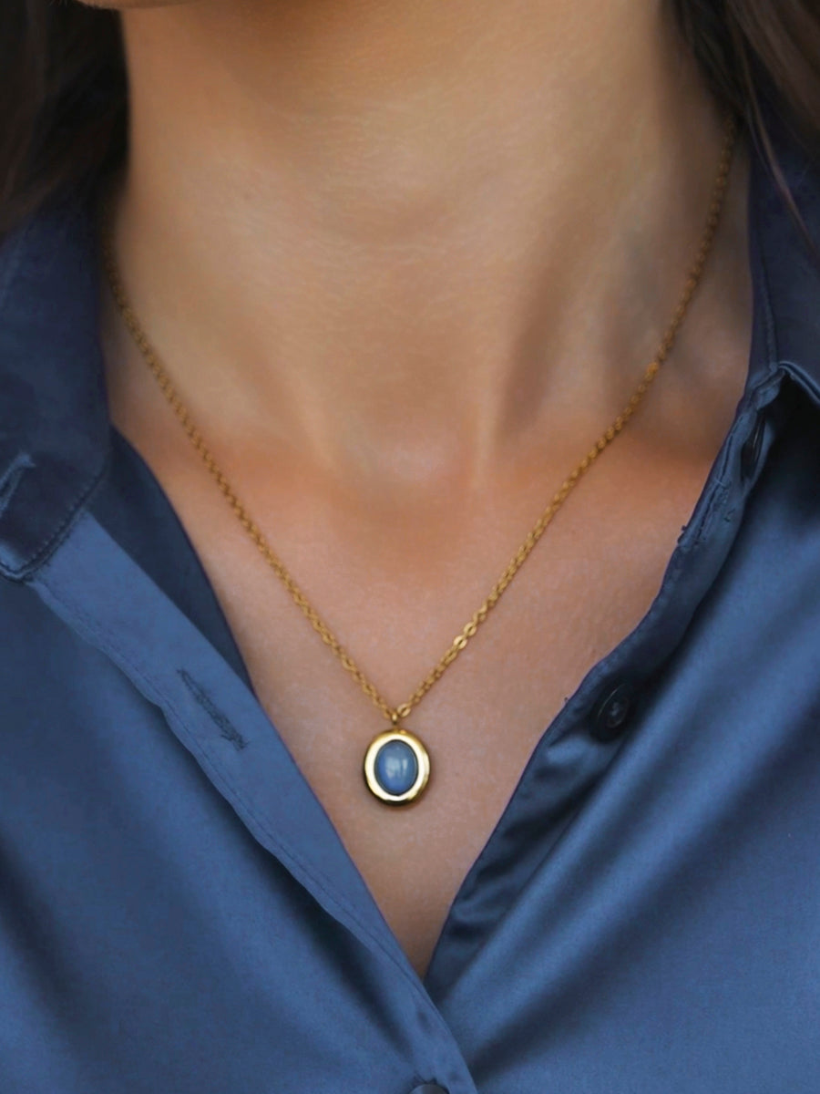 Chasing Starlight Dark Blue Kette