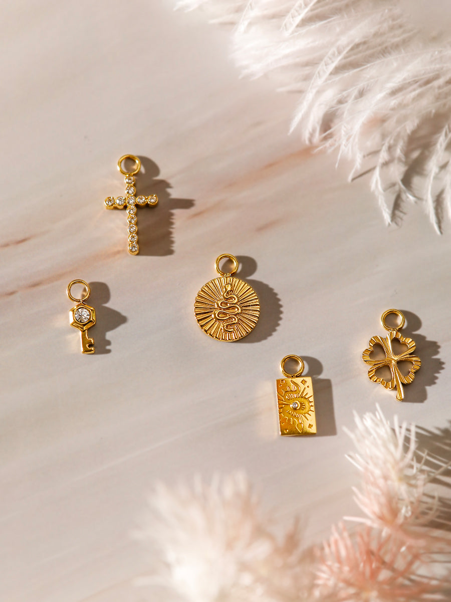 2 Ohrring-Charms Bundle