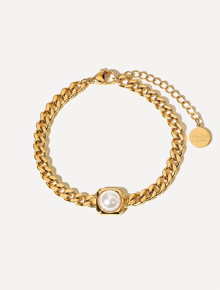 Modern Edge Pearl ARMBAND