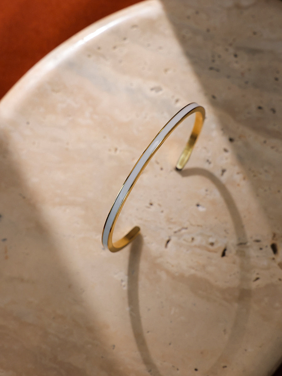 Gleaming Line Armcuff