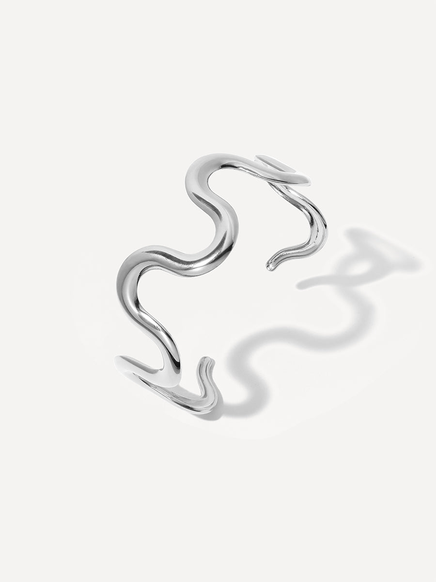 Elegance Wave Armcuff