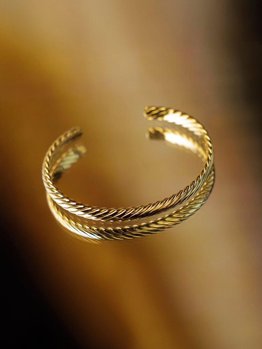 Gentle Swirl Armcuff