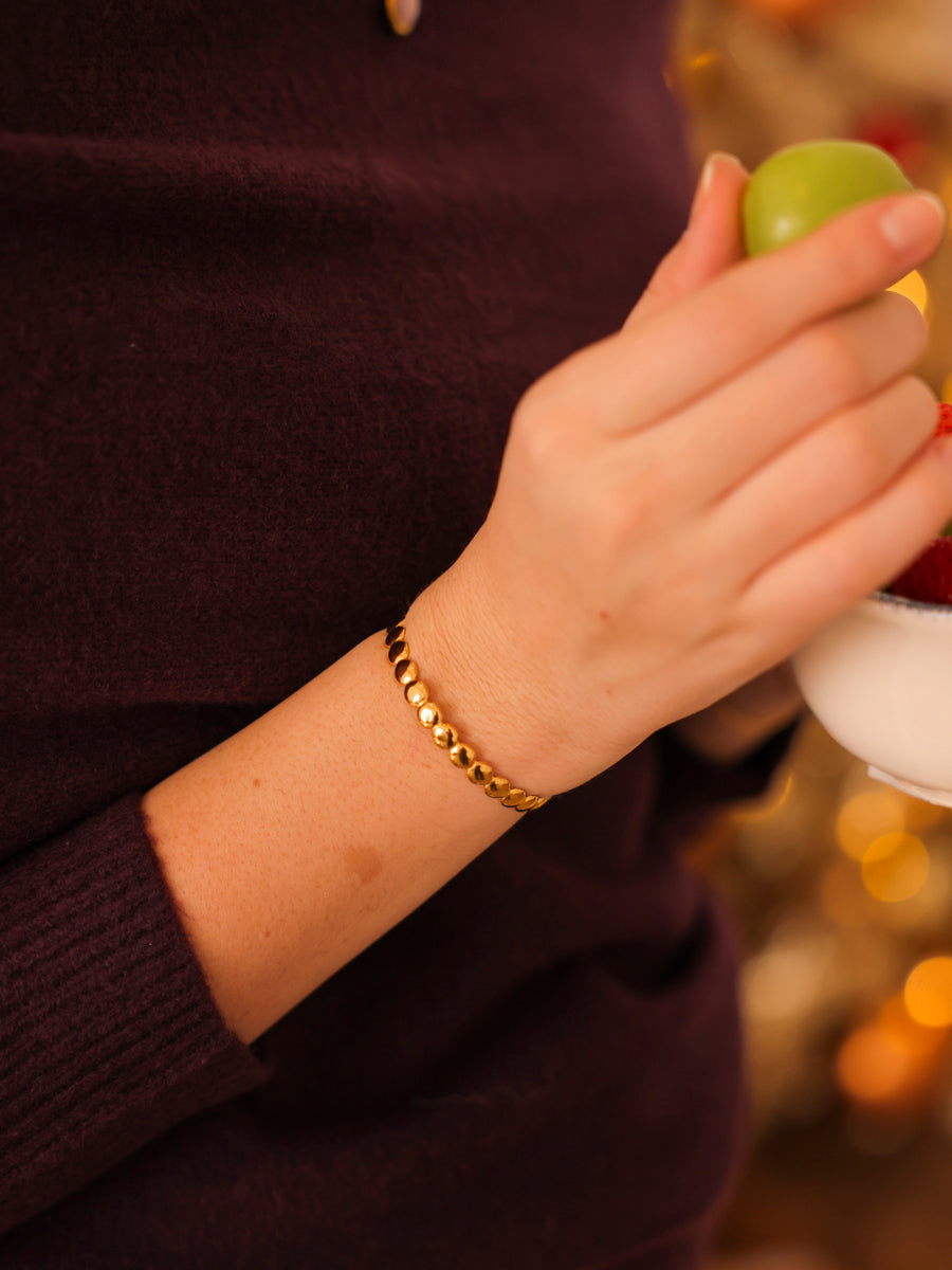 Endless Round Armcuff