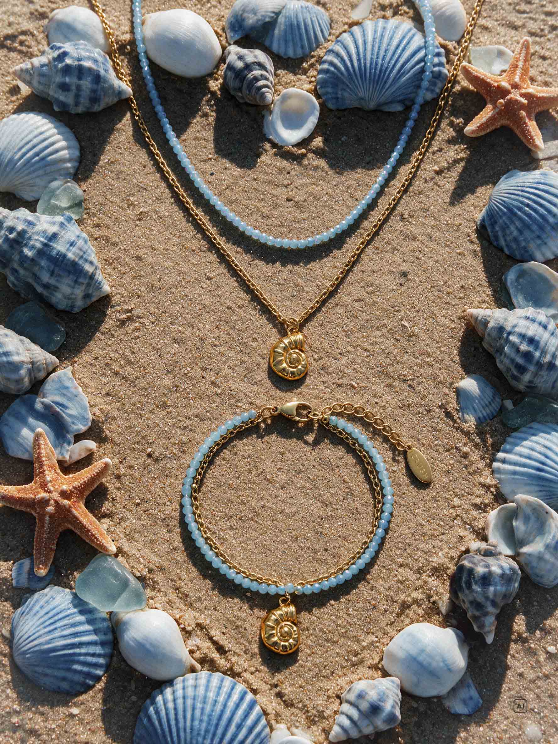 Shimmer Shell ARMBAND