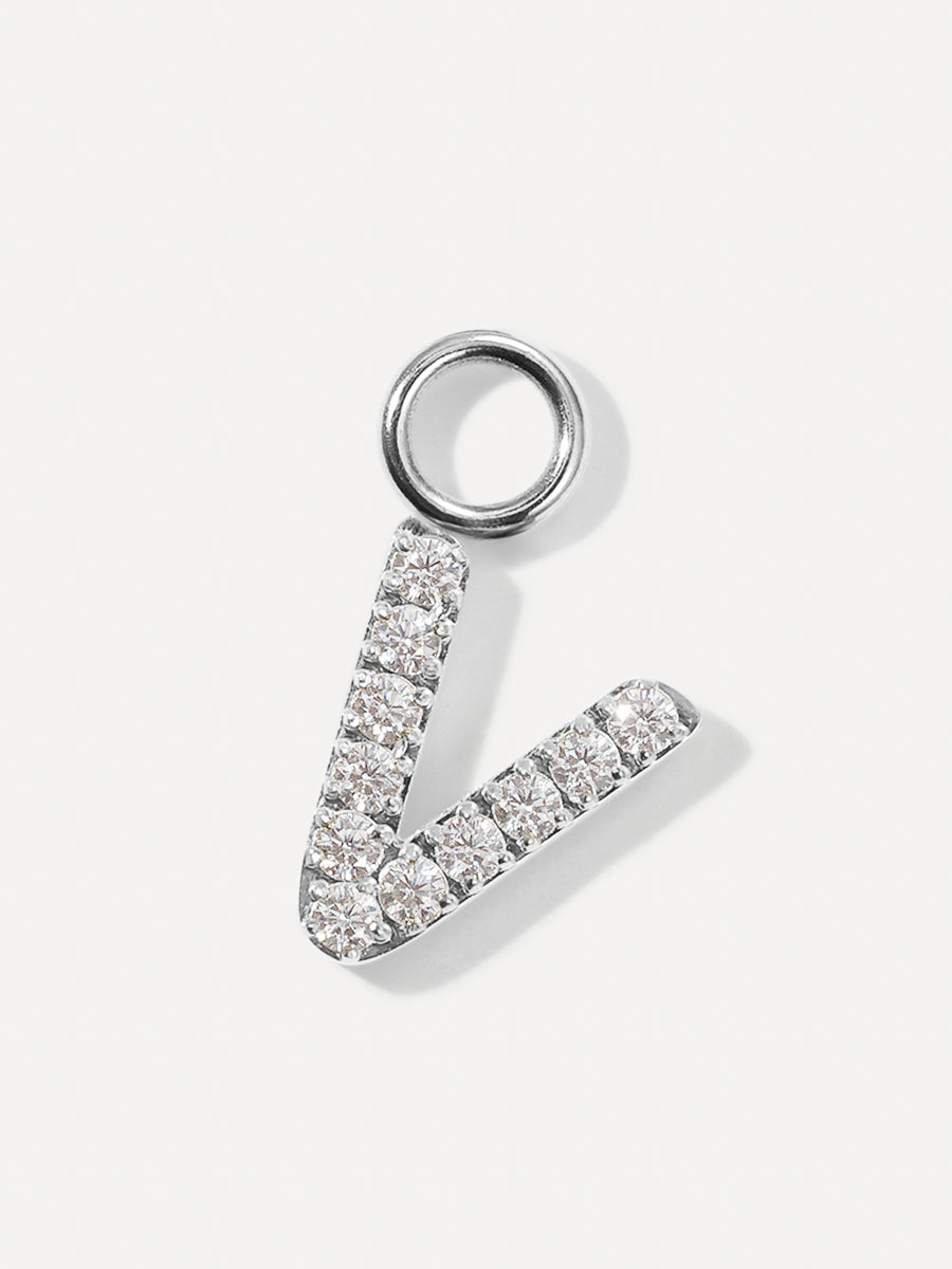 Dazzling Letter Ohrring-Charm - V
