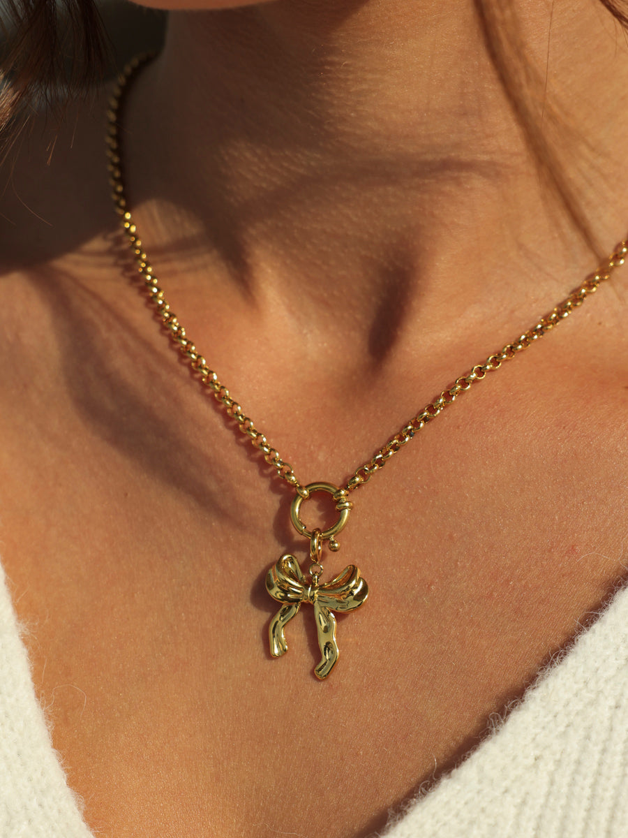 Playful Bow Ketten-Charm