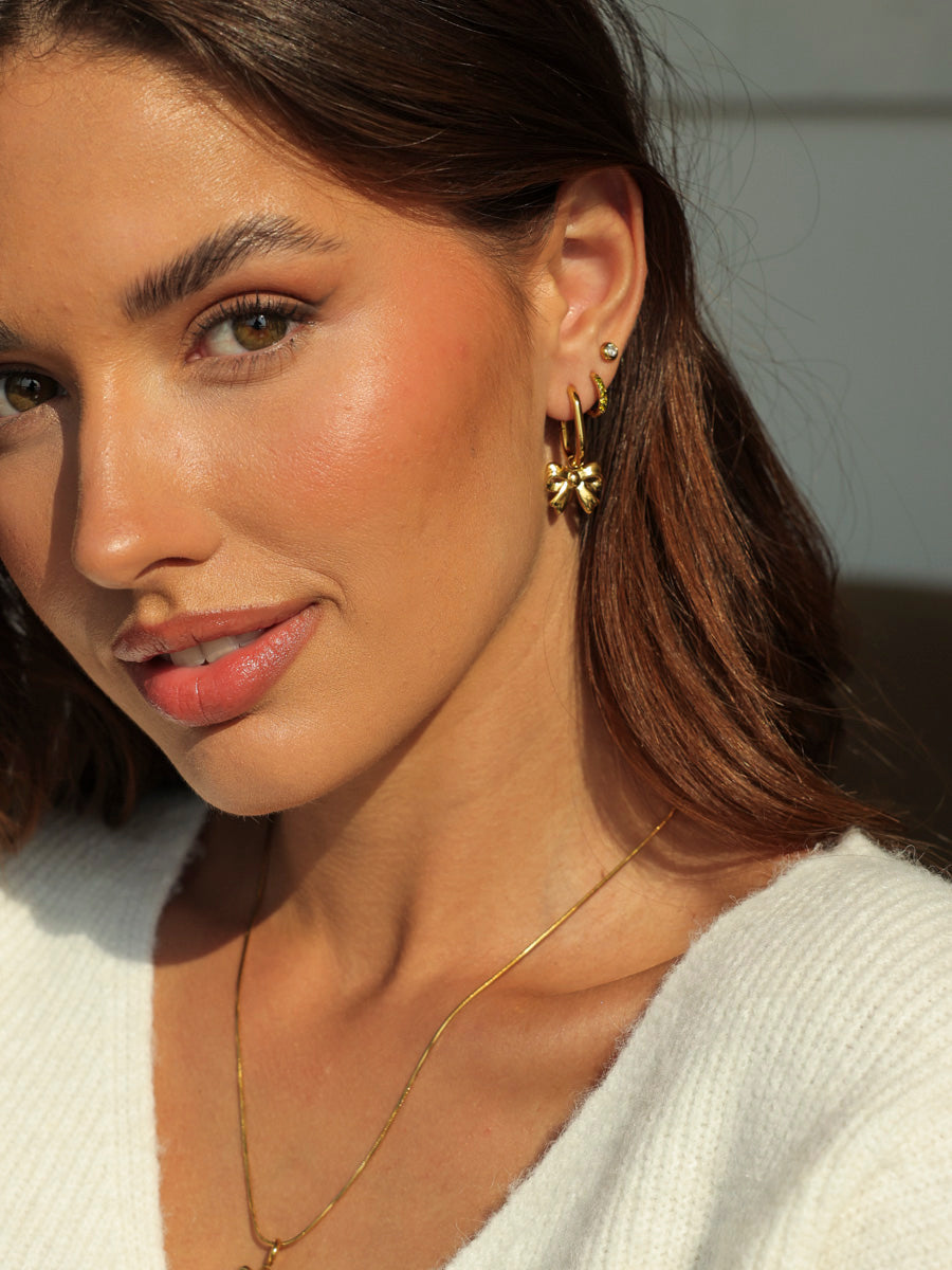 15,5x13,3mm Chic Knot Ohrring-Charm