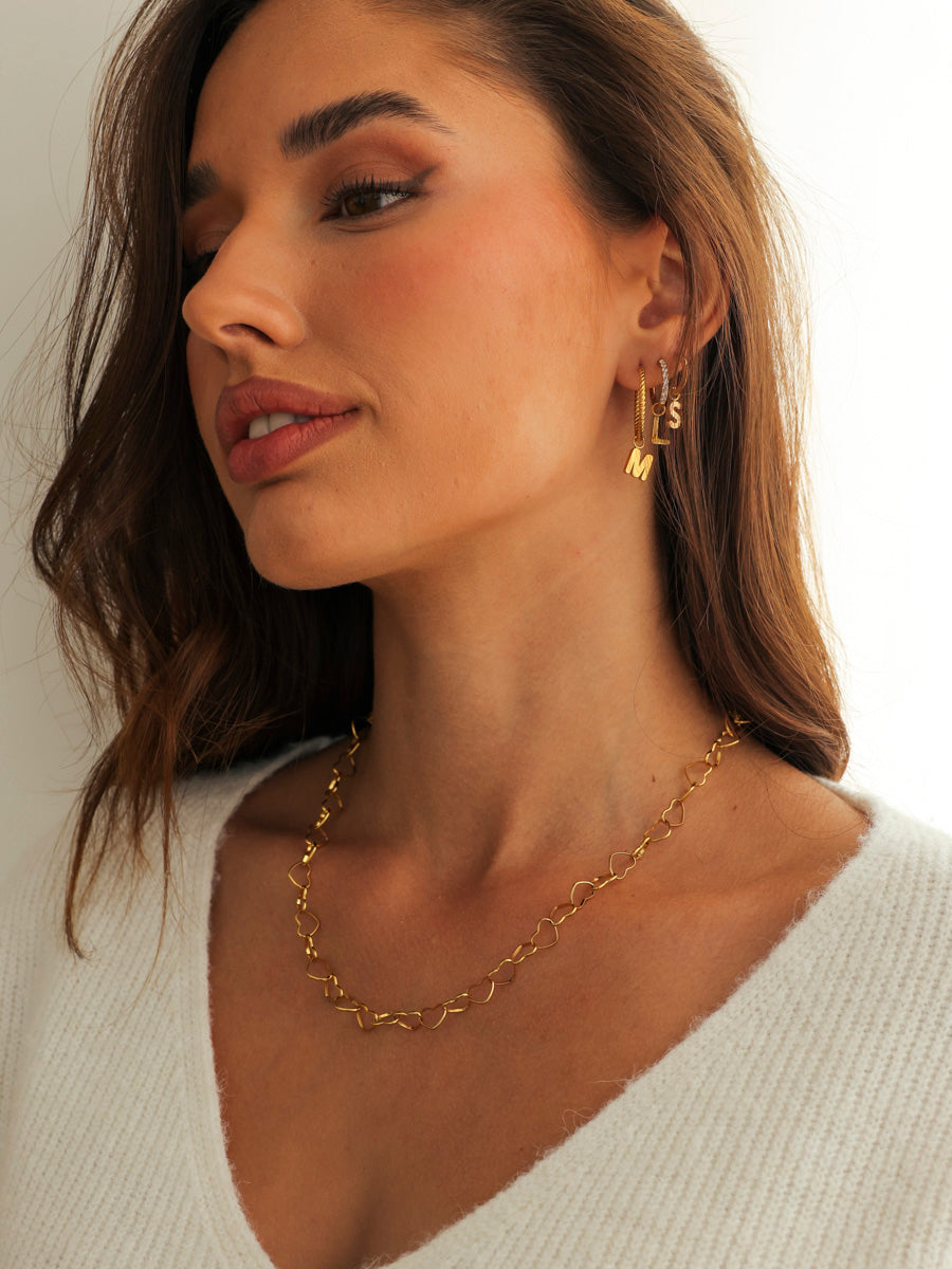 Pure Letter Ohrring-Charms