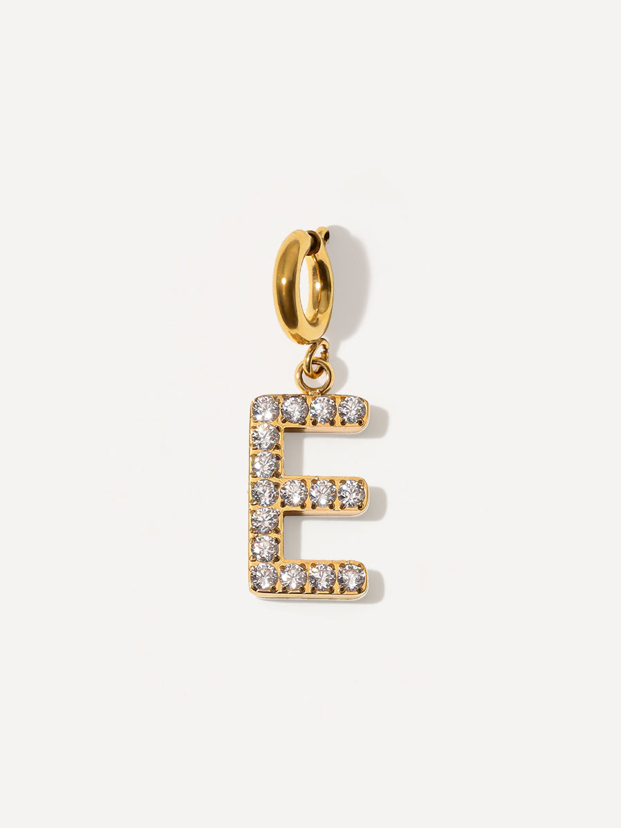 Brilliant Letter Ketten-Charm - E