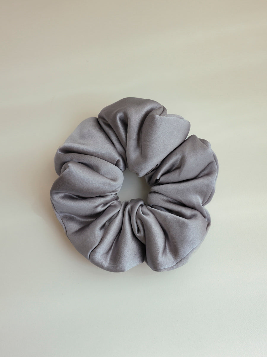 Fluffy Touch Pure Silk Scrunchie Grey