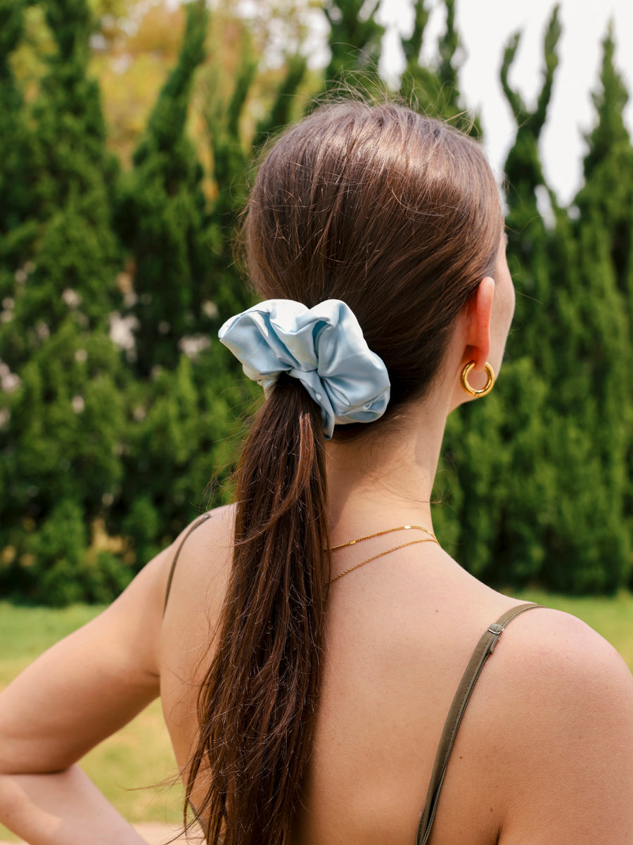 Fluffy Touch Pure Silk Scrunchie Light Blue