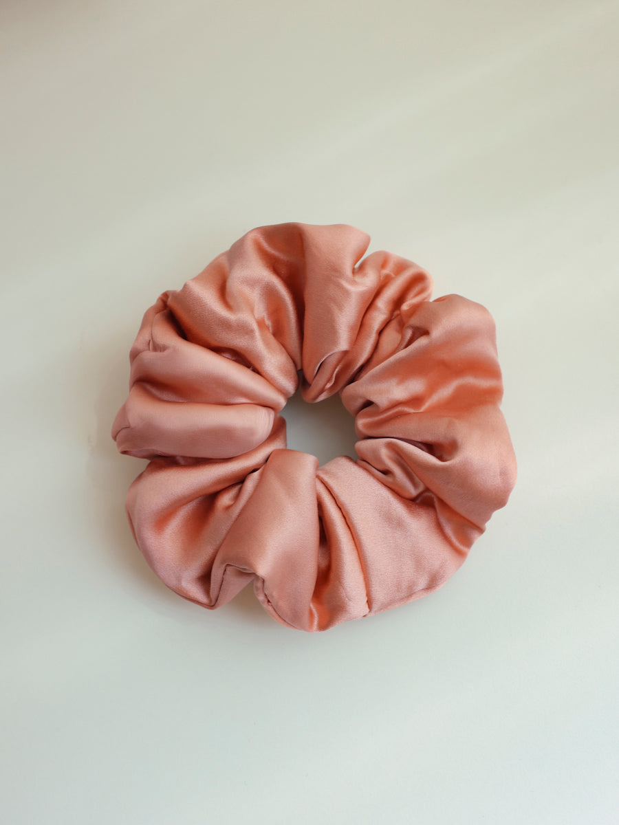 Fluffy Touch Pure Silk Scrunchie Peachy Pink