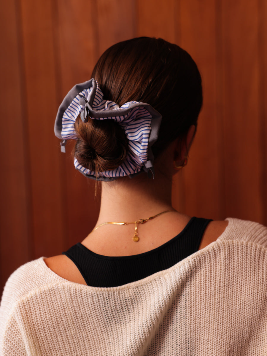 Bow Dream Navy-striped Scrunchie