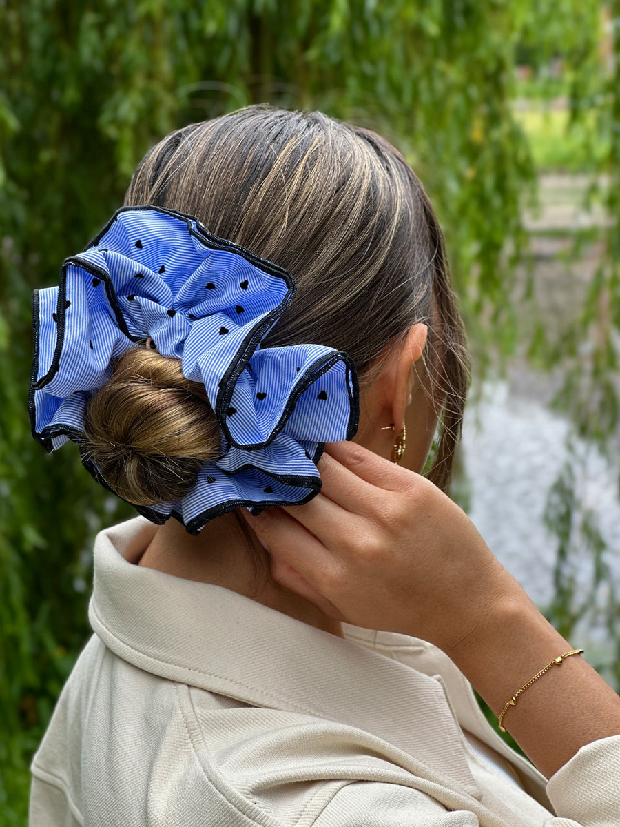 Heart Bliss Navy-striped Scrunchie