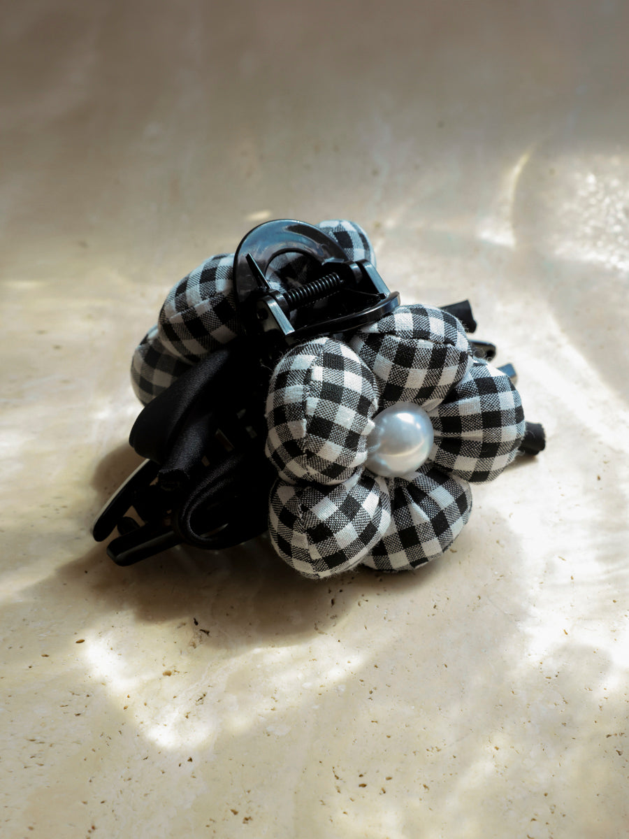 Pearl Floral Black Plaid Haarklammer