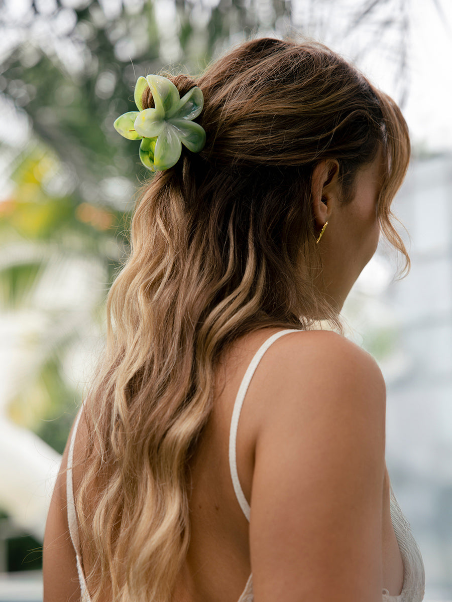 Pastel Petal Green hair clip