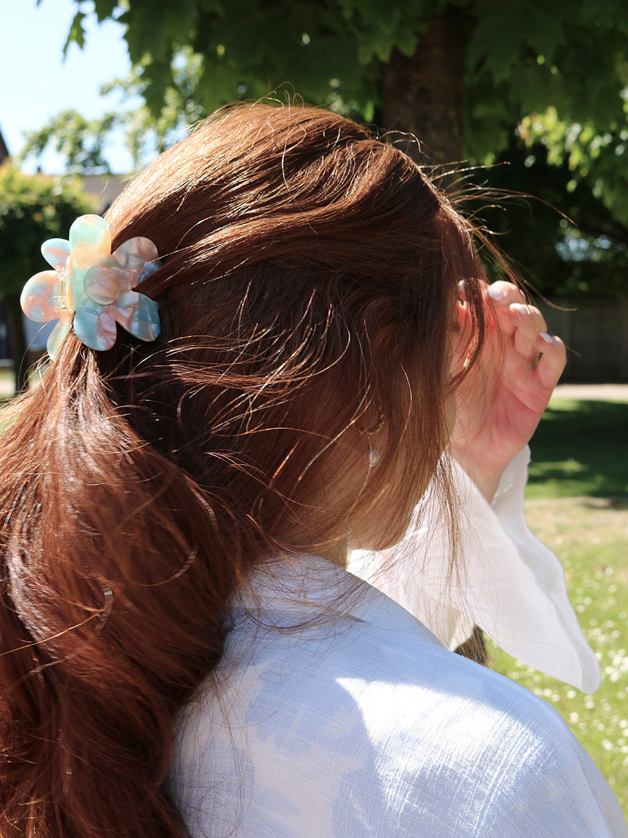 Serene Flower Mixed Color Hair Clip
