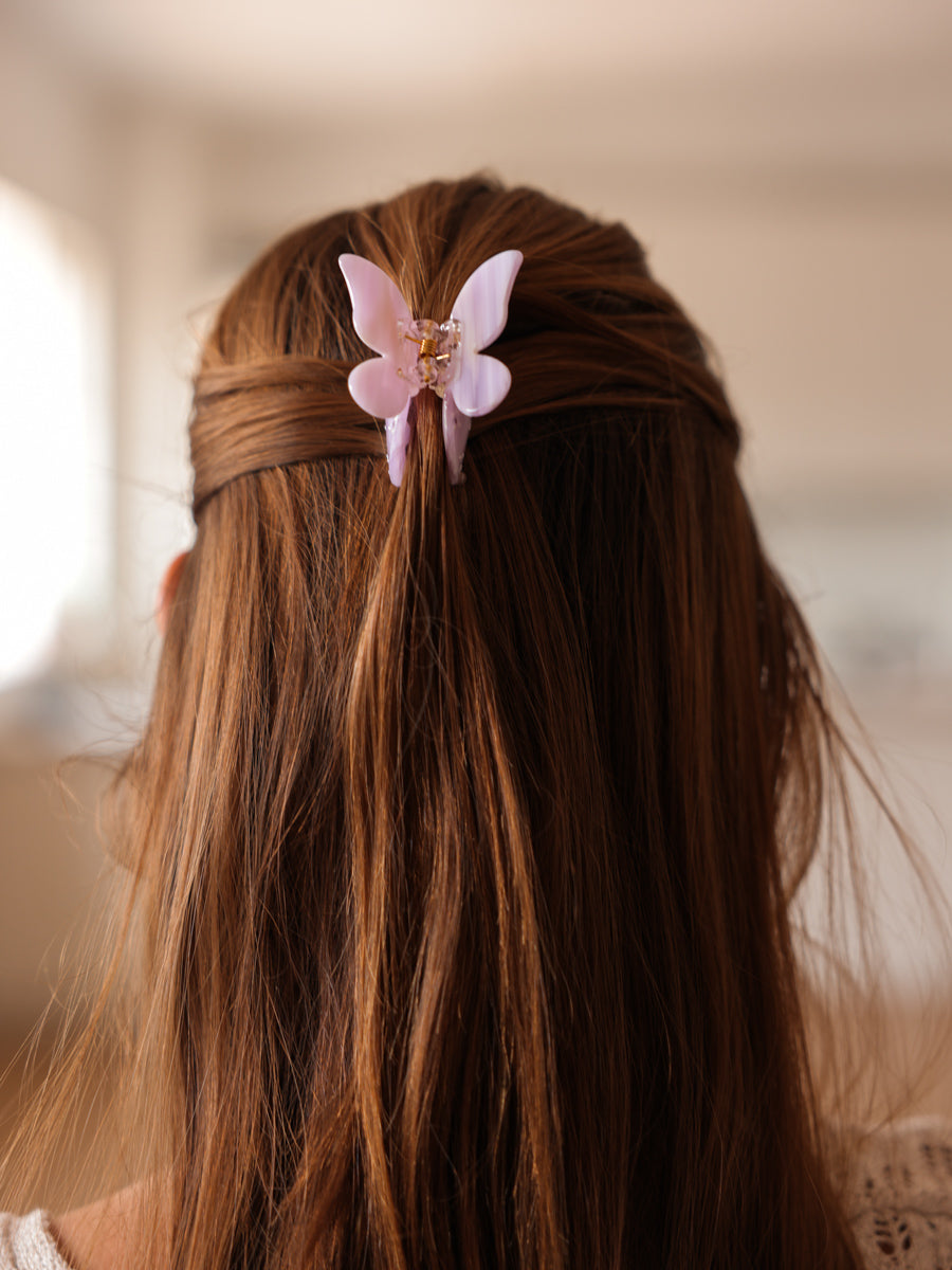 Gleam Butterfly Light Purple Hair Clip