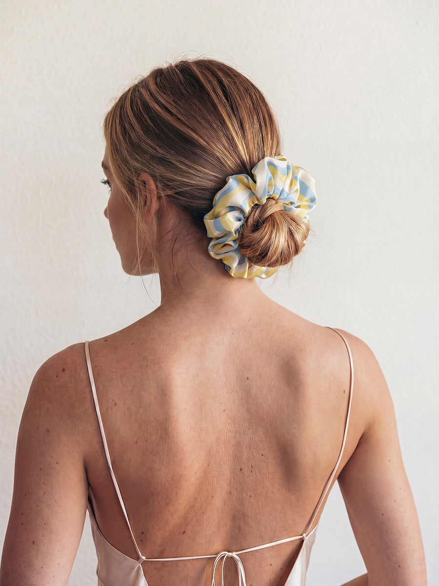 Sunny Wave Scrunchie