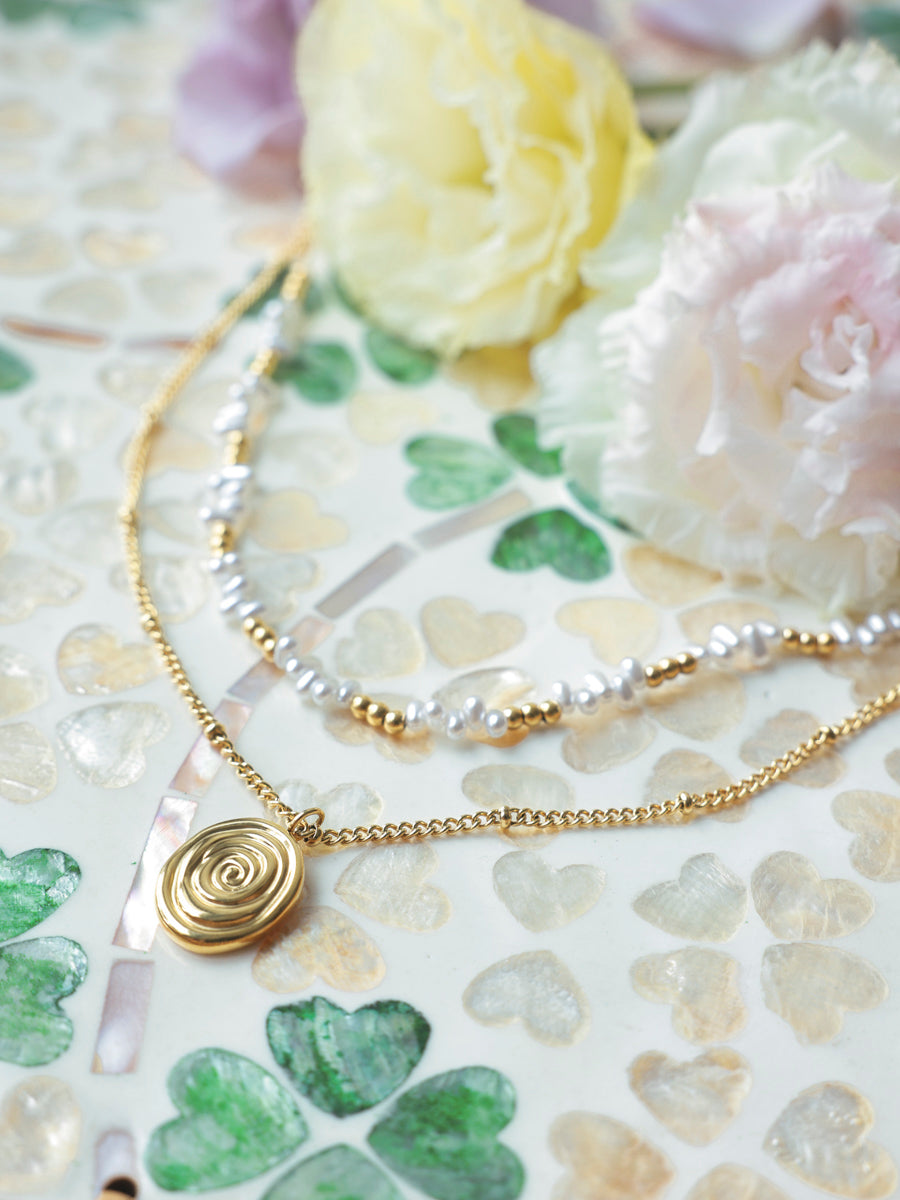 Pearlescent Swirl Necklace