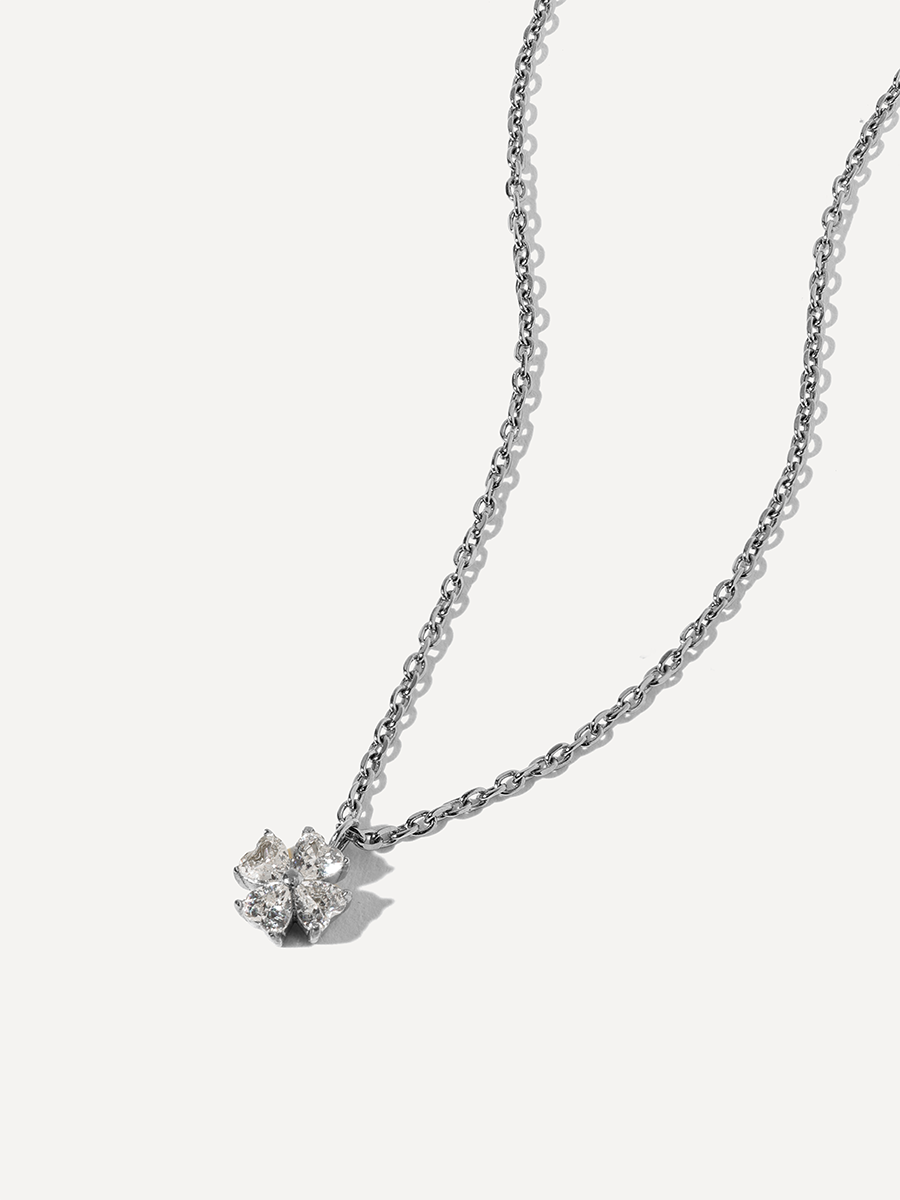 Heart Petal Kette