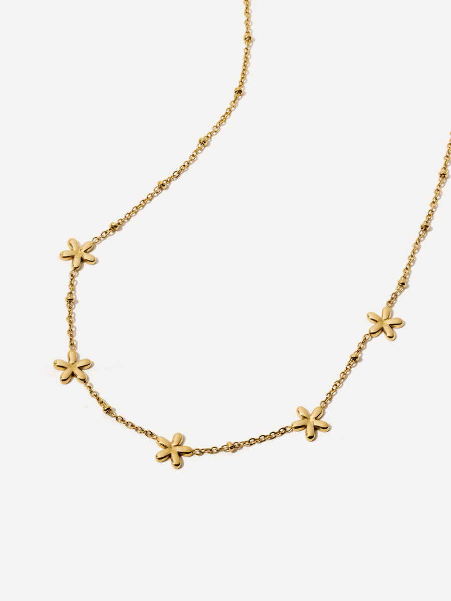 Dainty Flower Necklace