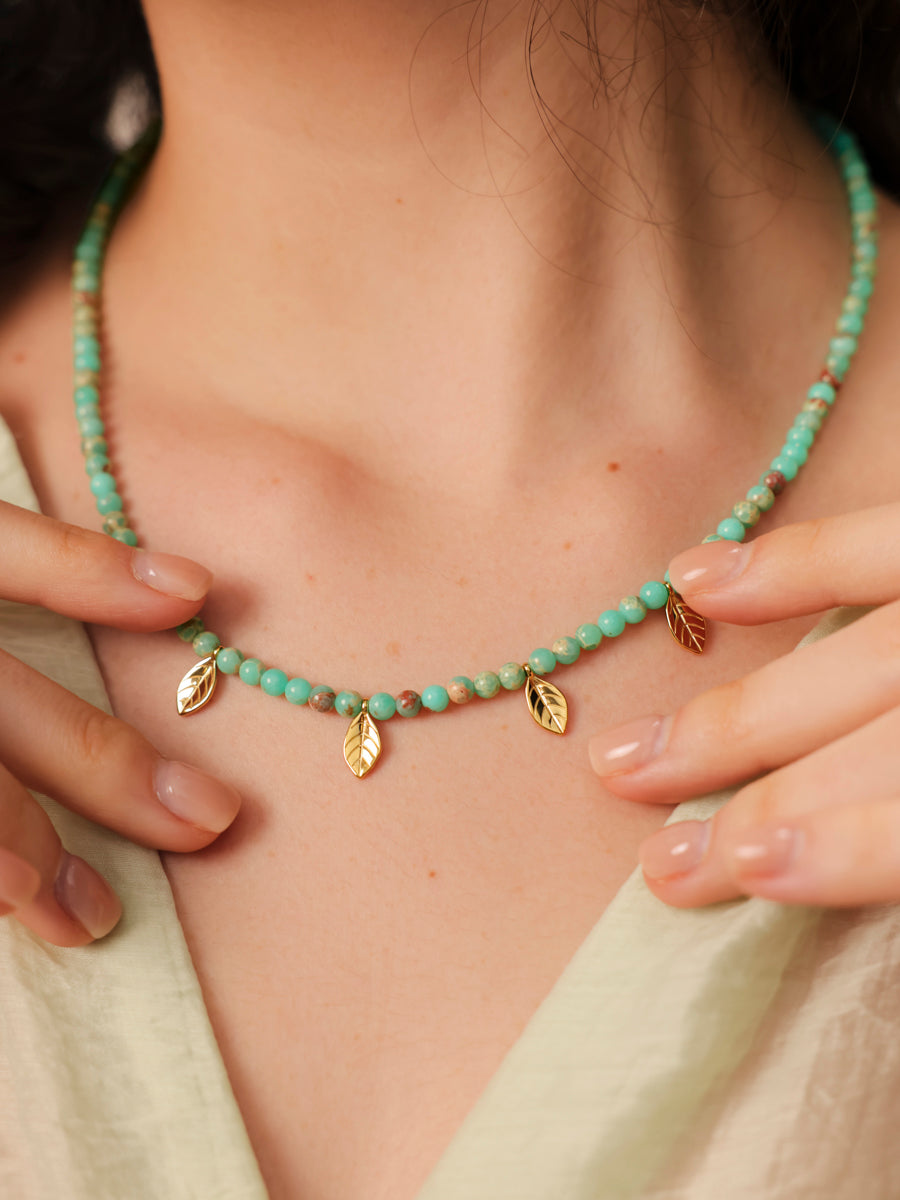 Dancing Leaves Kette