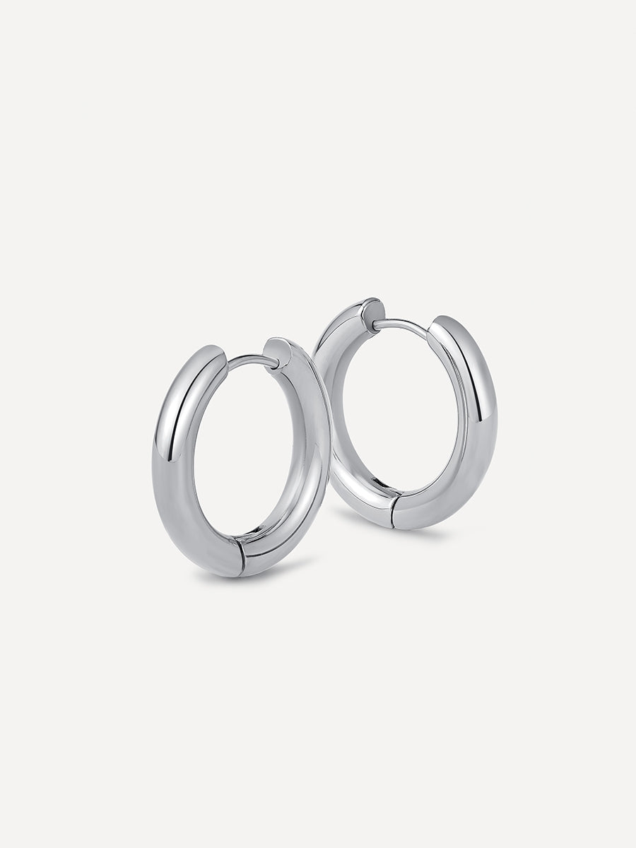 GLOSSY HOOPS Medium Ohrringe Silber