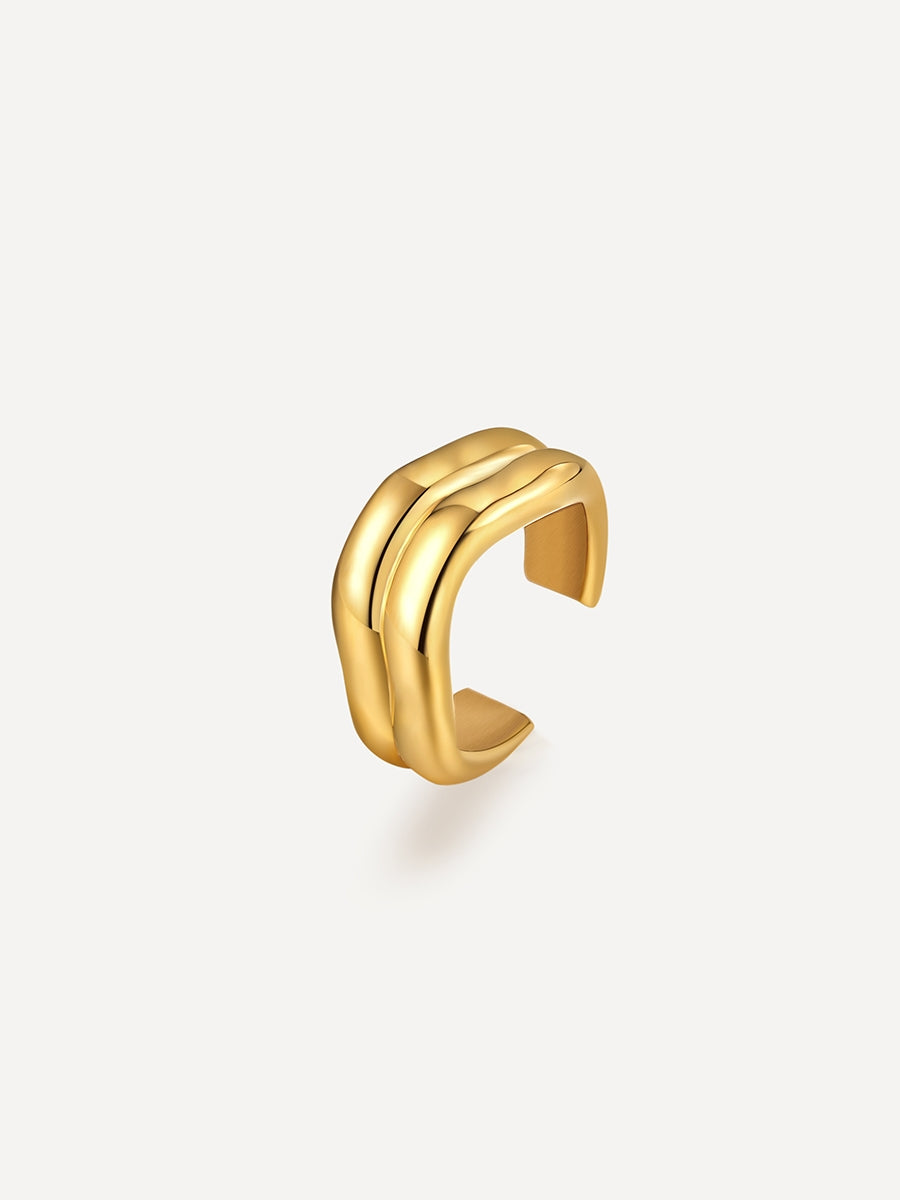 Curvy Wave Earcuff Gold