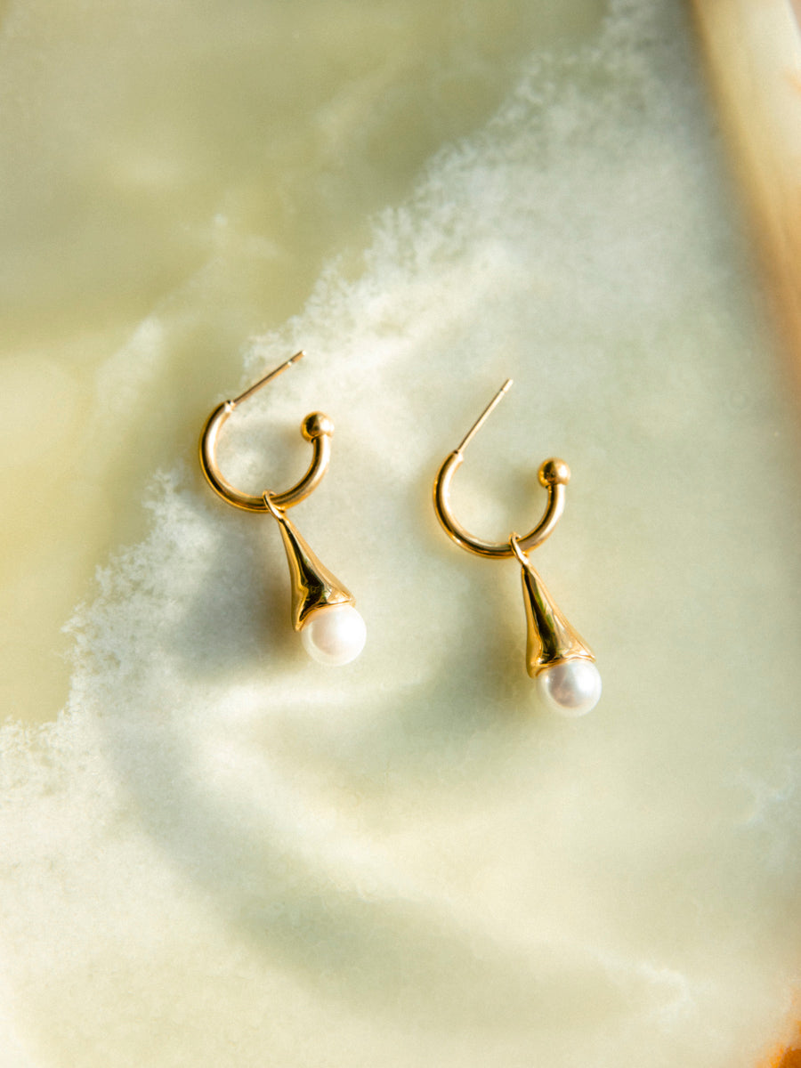 Pearlescent Drop Ohrringe