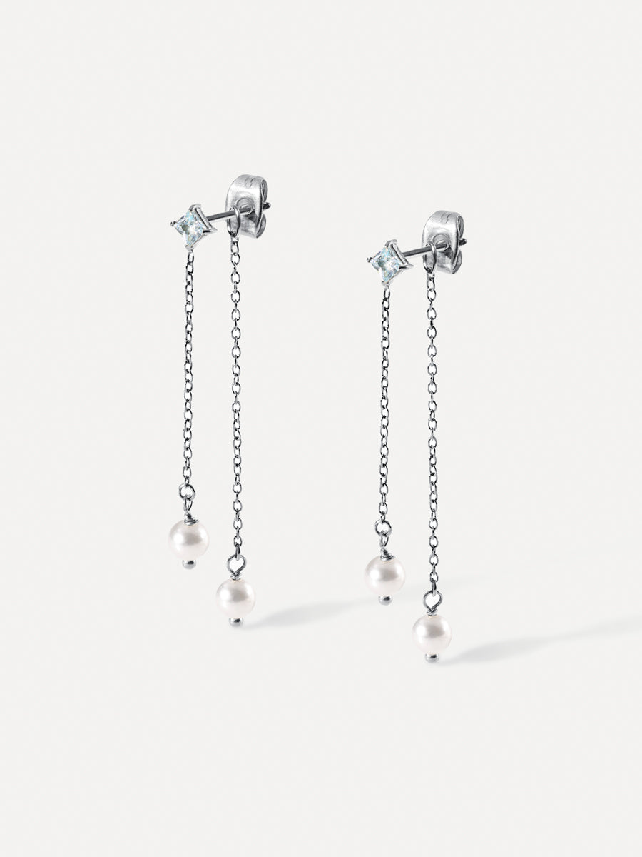 Dangling Pearl Earrings