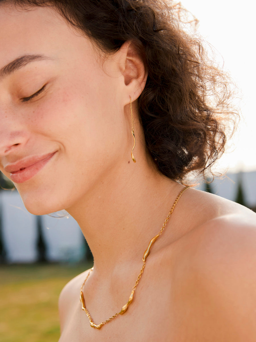 Drifting Thread Earrings