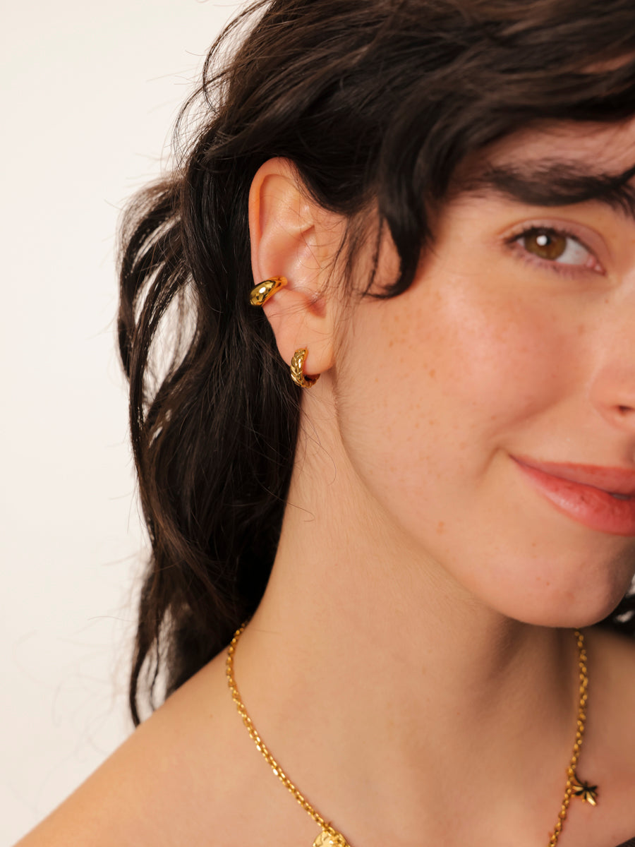 Chic Harmony Earcuff