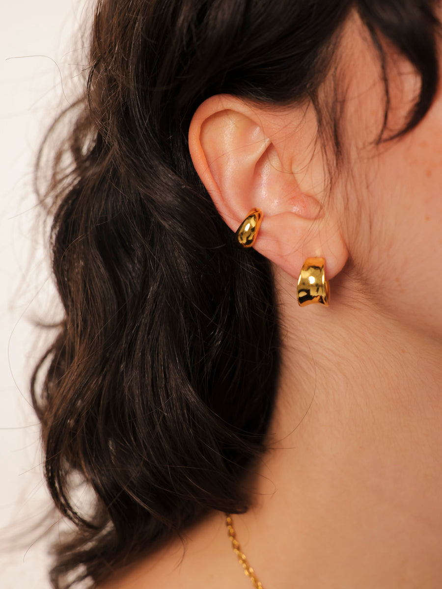 Chic Harmony Earcuff