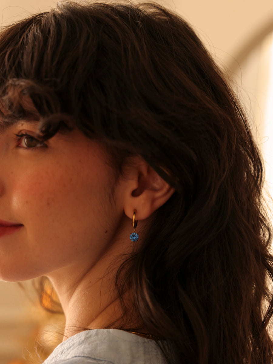 Crystal Delight Dark Blue Ohrringe