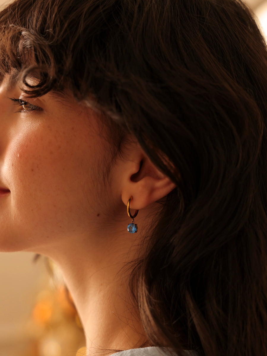 Crystal Delight Dark Blue Ohrringe