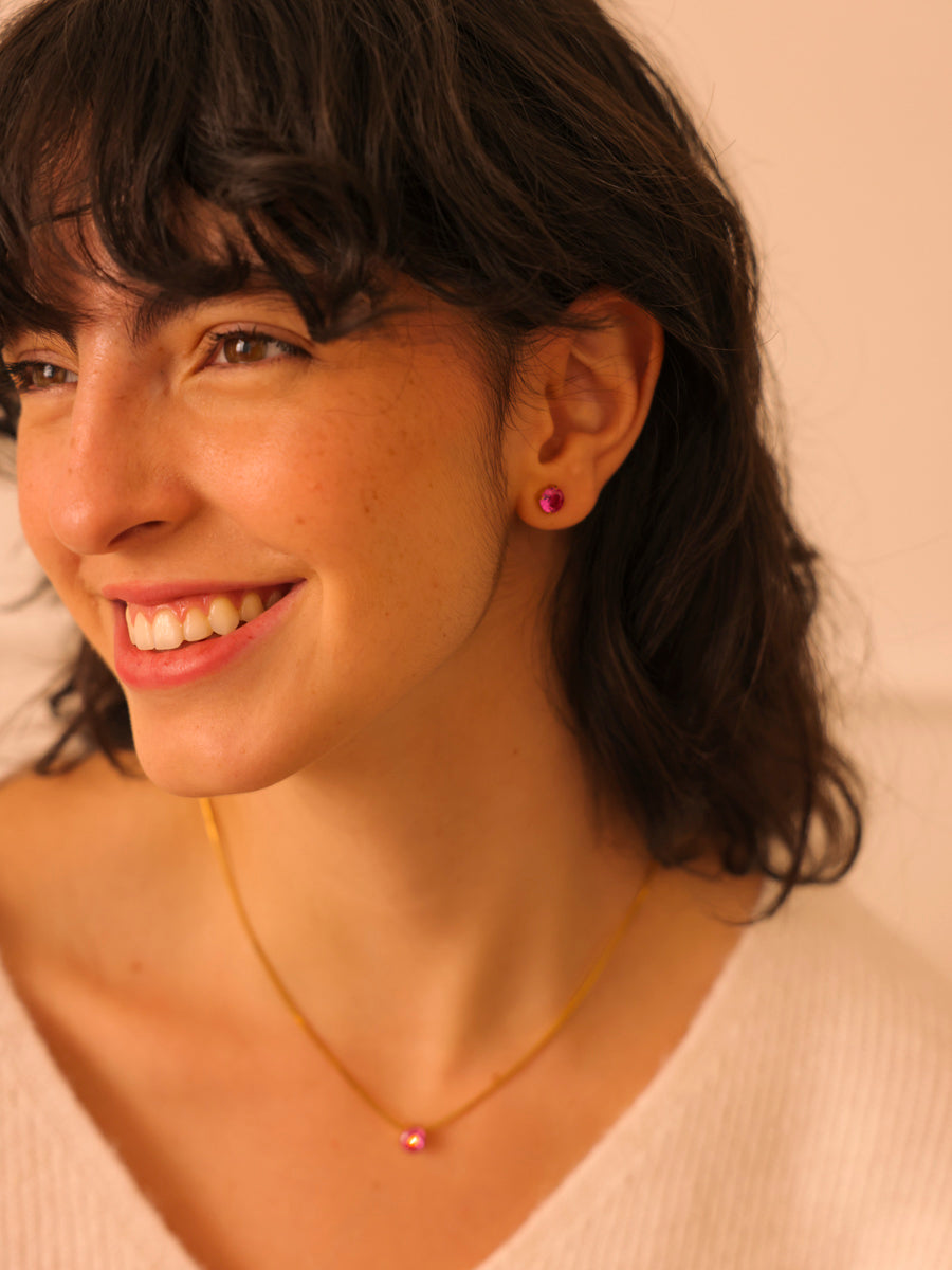 Crystal Delight Ruby Stub-Ohrringe