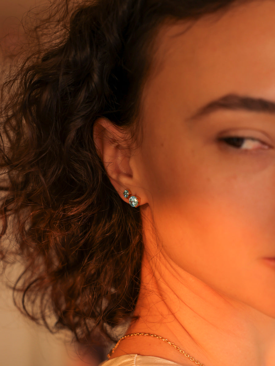 Crystal Delight Light Blue Stub-Ohrringe