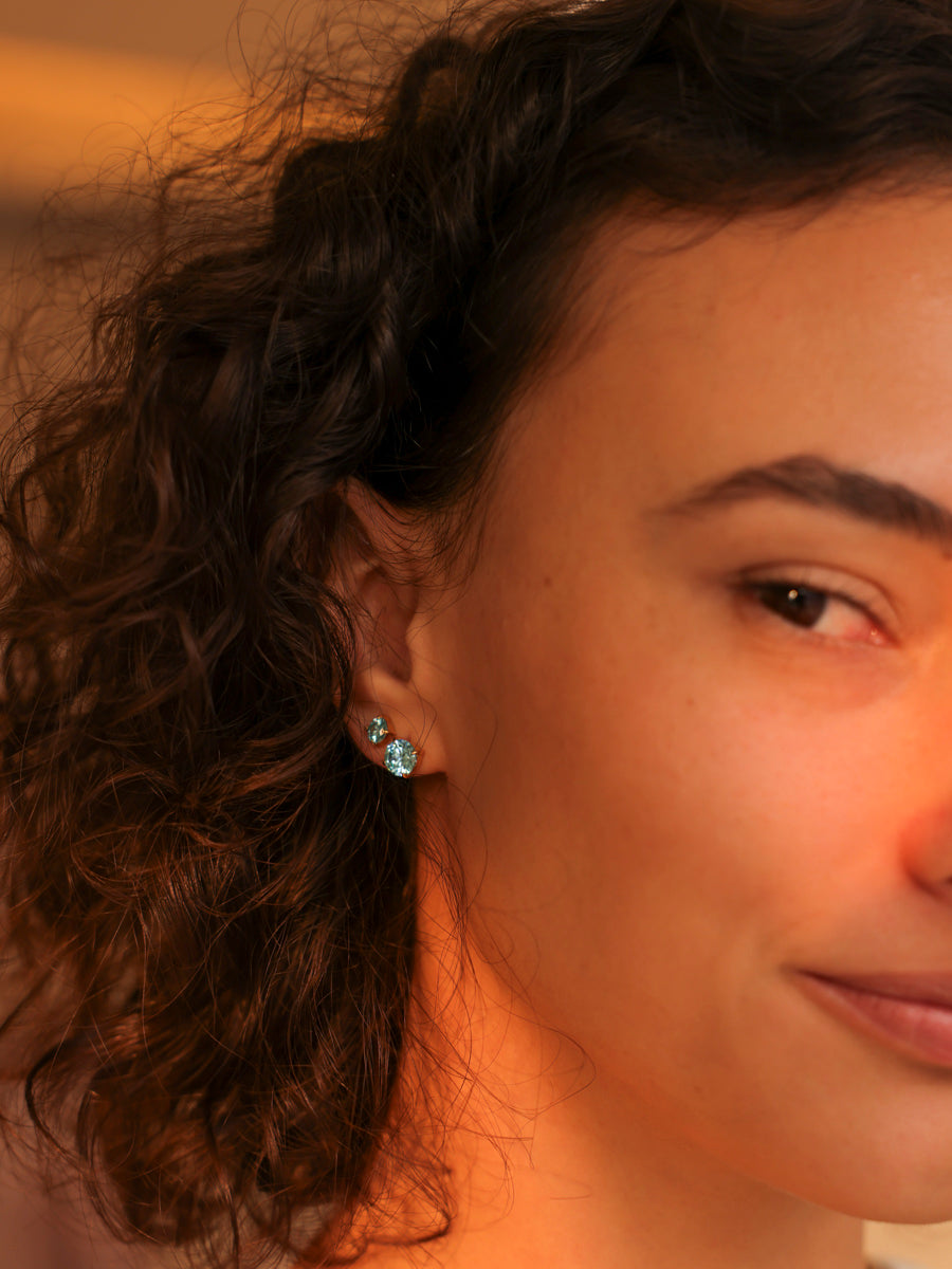 Crystal Delight Light Blue Stub-Ohrringe