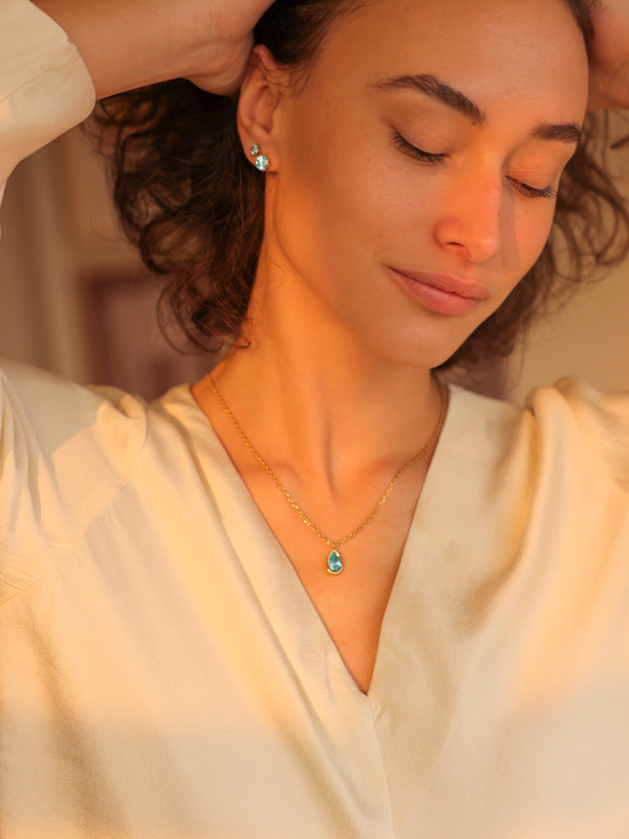 Crystal Delight Light Blue Stub-Ohrringe