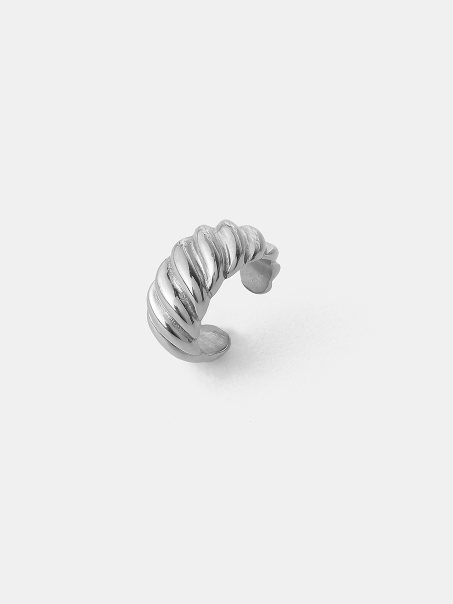Minimal Spiral Earcuff
