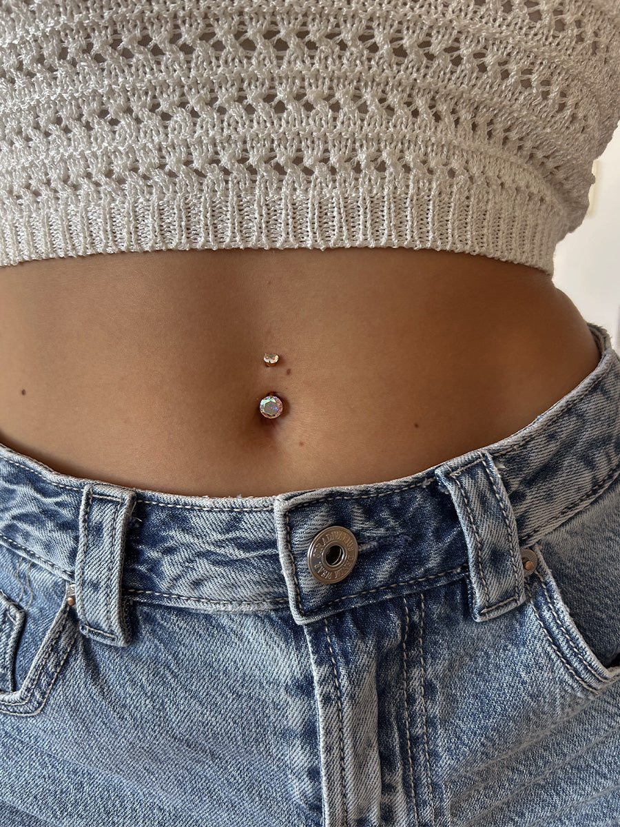 Serene Glow Rainbow Titan Bauchnabelpiercing