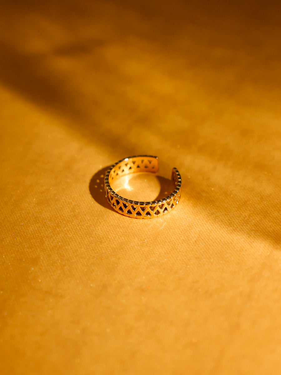 Delicate Texture Ring
