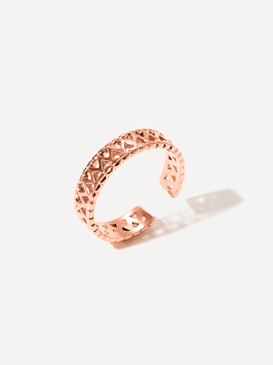 Delicate Texture Ring