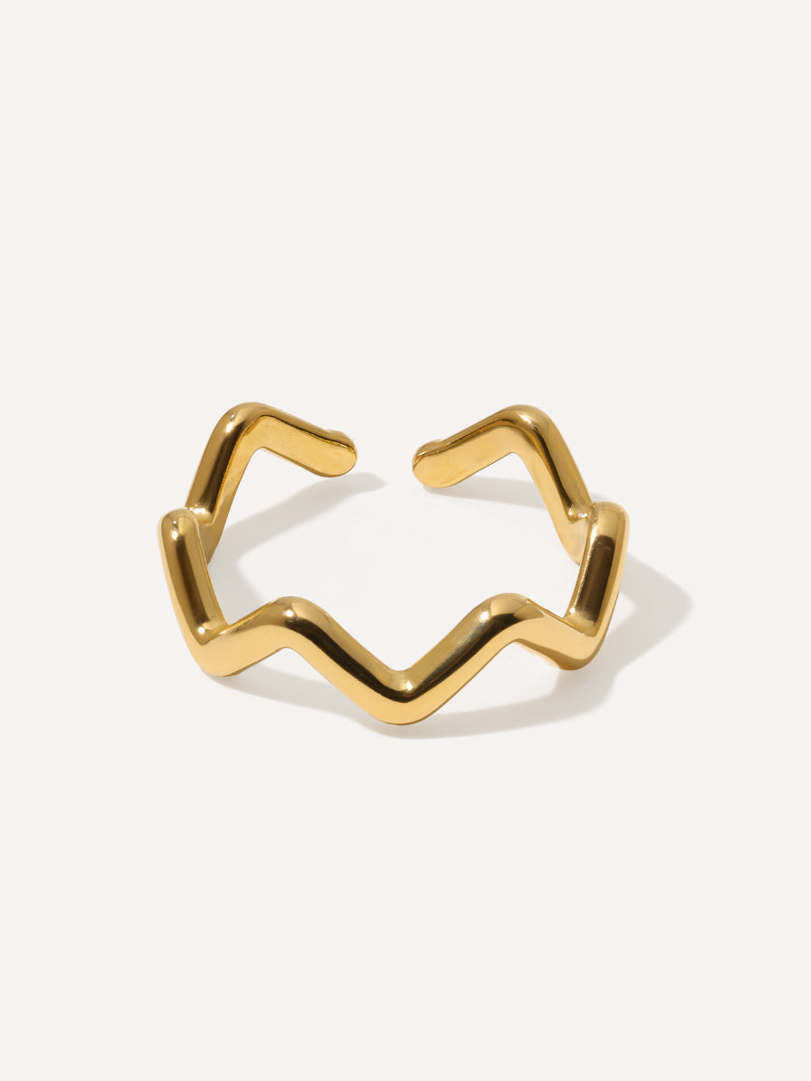 Wave-shaped ring