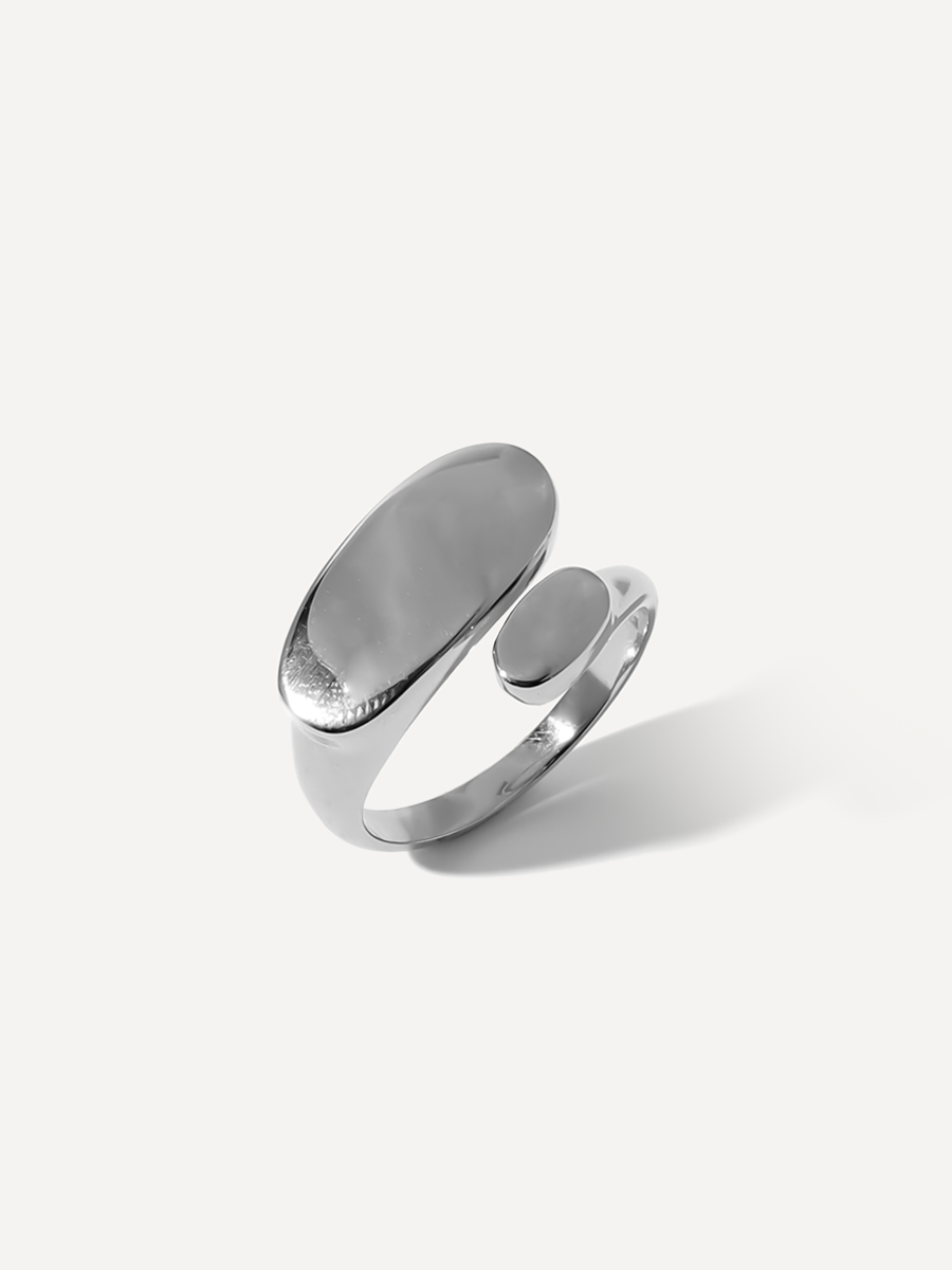 Oval Curve Ring