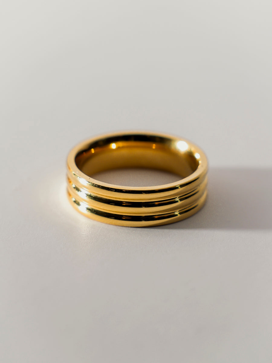 Shining Layer Ring