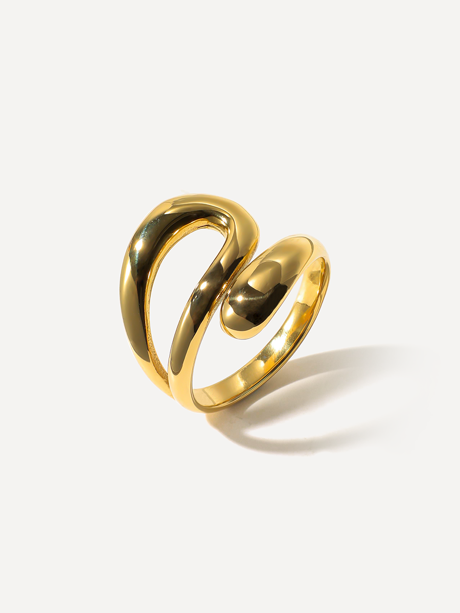 Waltz Circle Ring