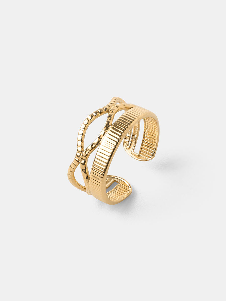 Subtle Beauty Ring ICRUSH